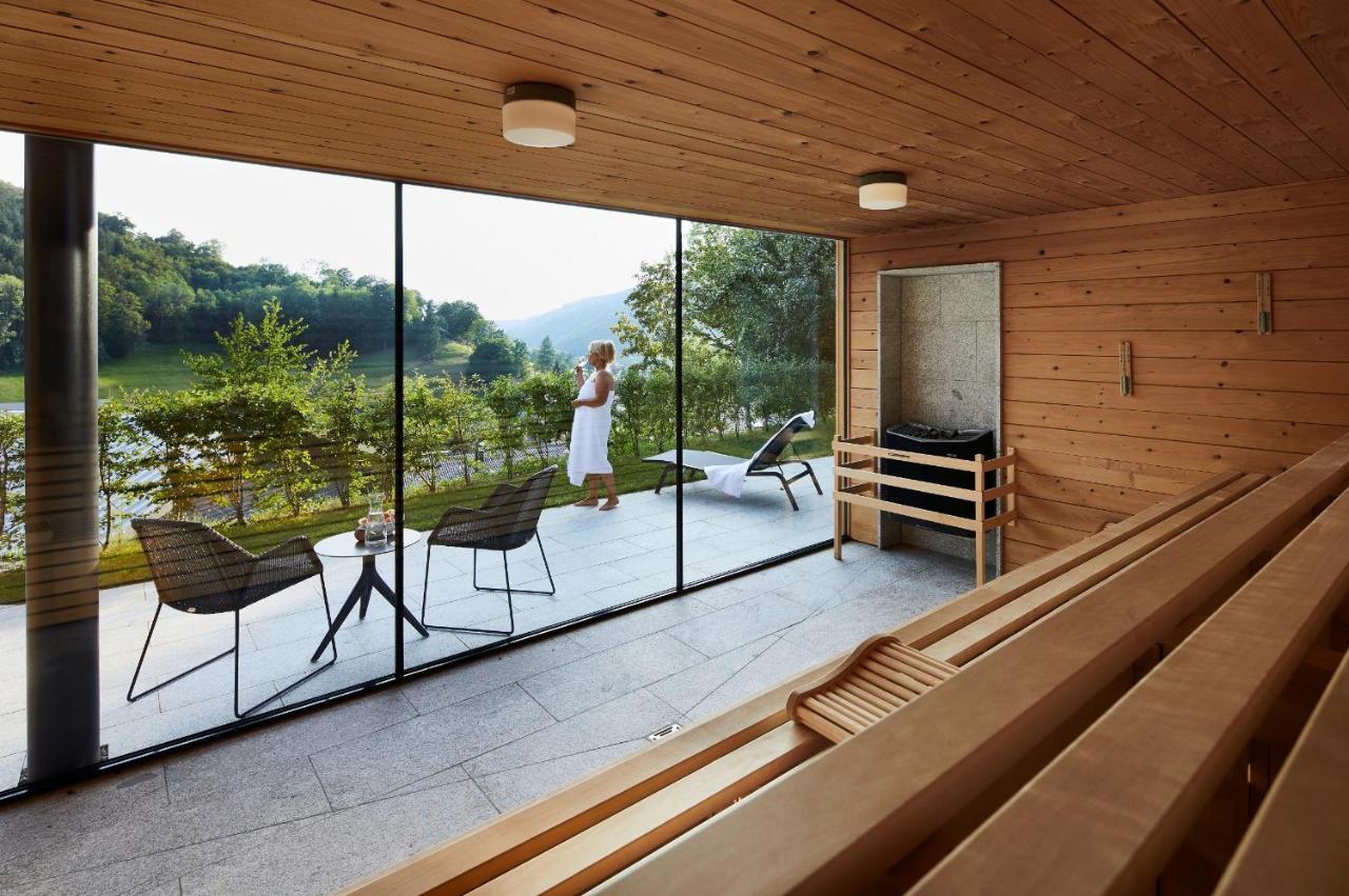 Elzland Hotel Pfauen Wellness & Spa Elzach Exterior photo